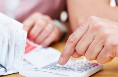 Couple paying the bills